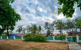 Baga Wave Edge Cottages